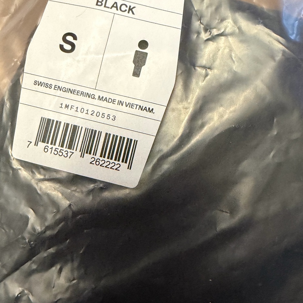 On Running Men's Black Athletic Running Shorts - Picture 3 of 9